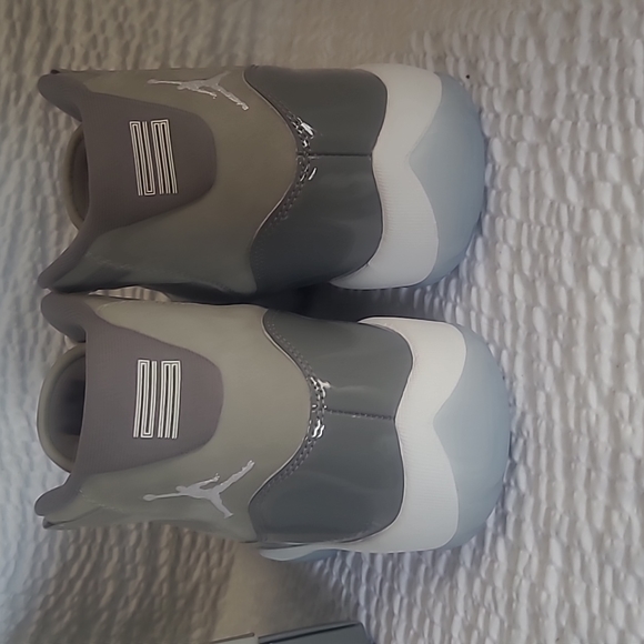 SOLD ***** - Picture 4 of 5